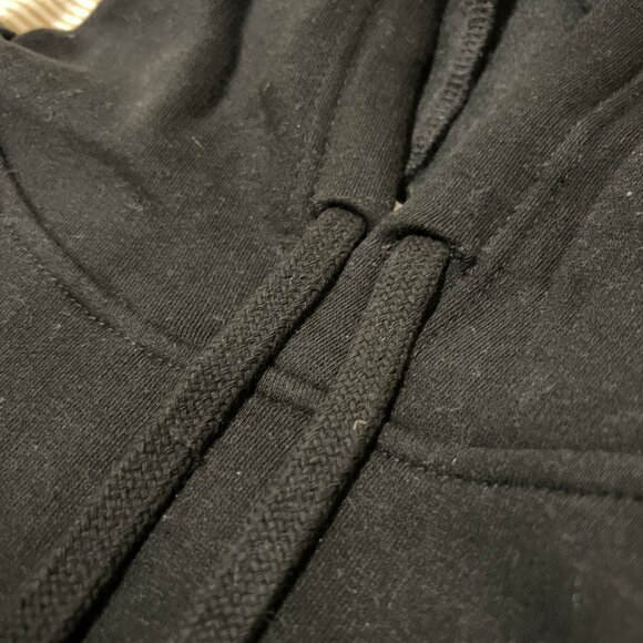 Sample Sale Women’s Lightweight Crop Hooded Sweatshirt Size L - Picture 5 of 6